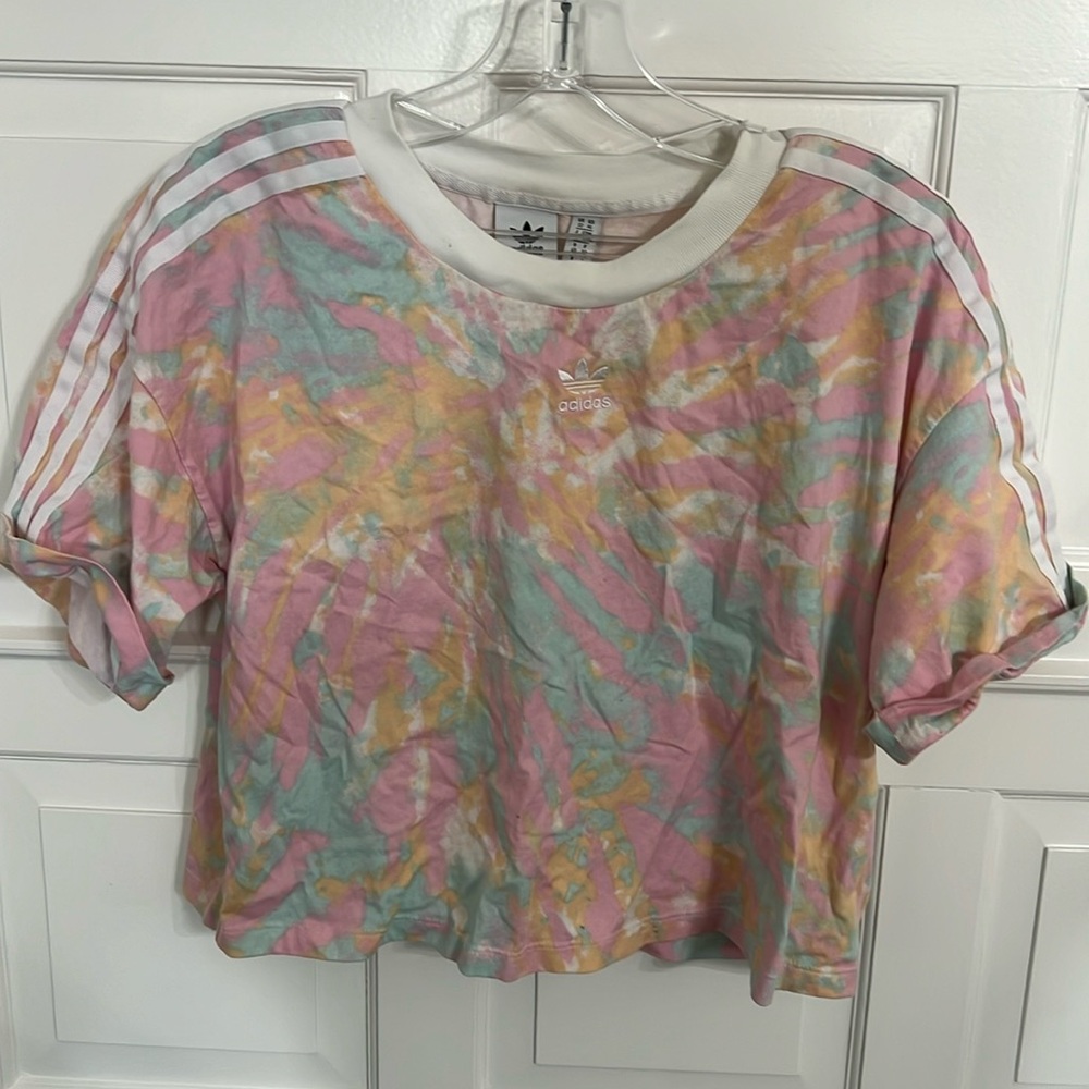 Adidas tie dye cropped tshirt and short set.  Xl top and large shorts